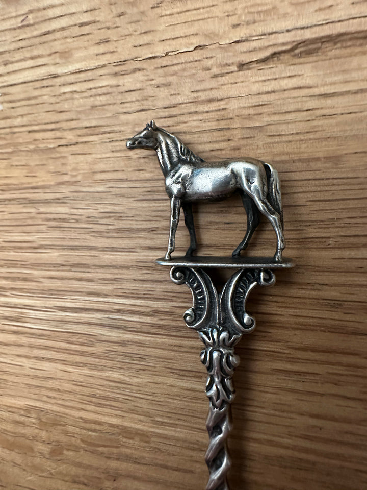 Silberlöffel mit Pferd
